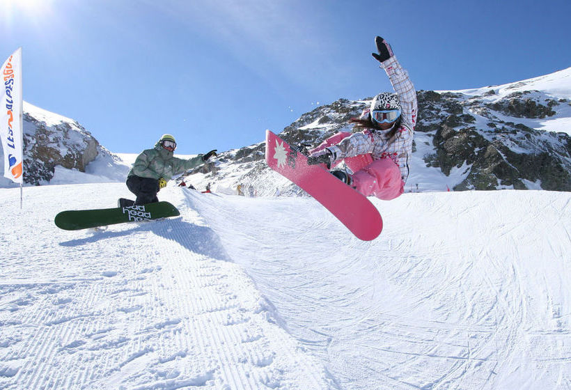 בית מלון כפרי La Meije