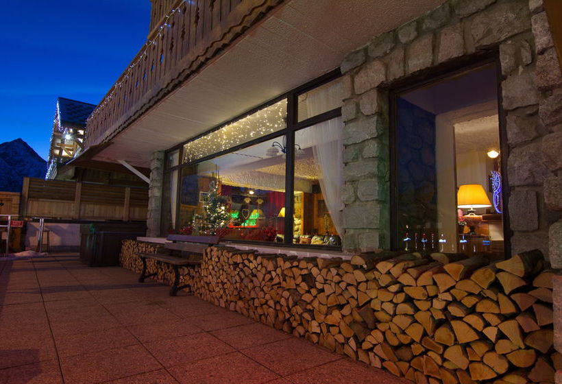 בית מלון כפרי La Meije