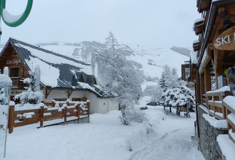 בית מלון כפרי La Meije