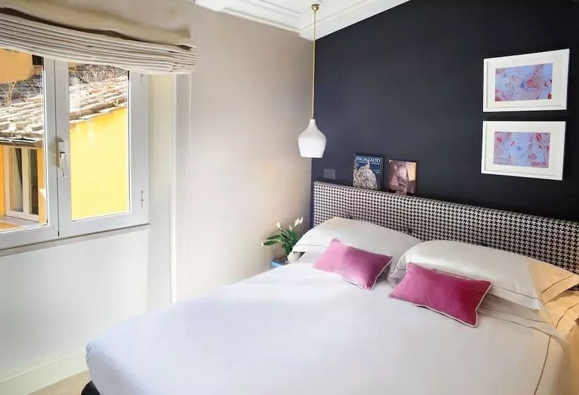 هتل Nerva Boutique