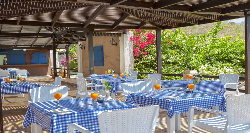 Отель Sanders Florida