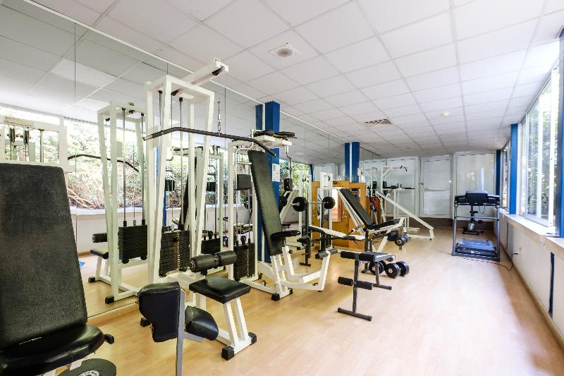 Отель Sanders Florida