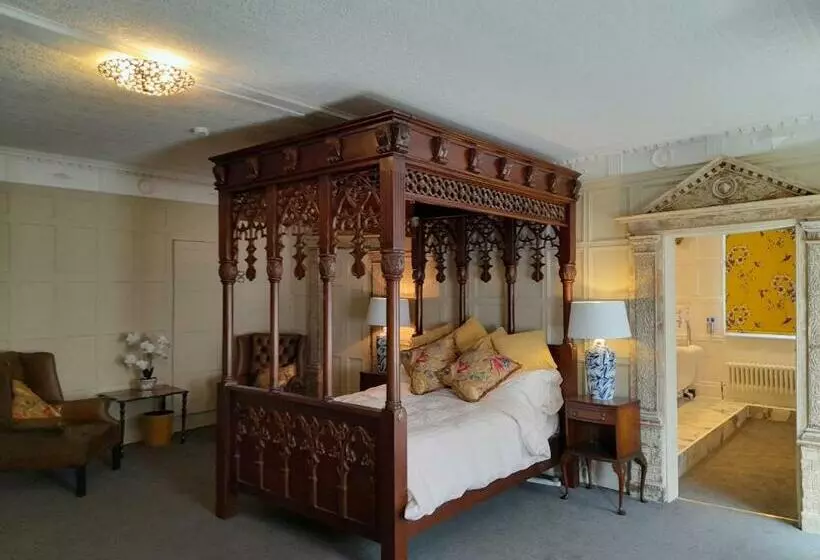 酒店 Stone Court House