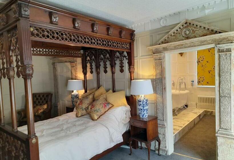 בית מלון כפרי Stone Court House