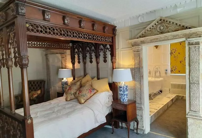 酒店 Stone Court House