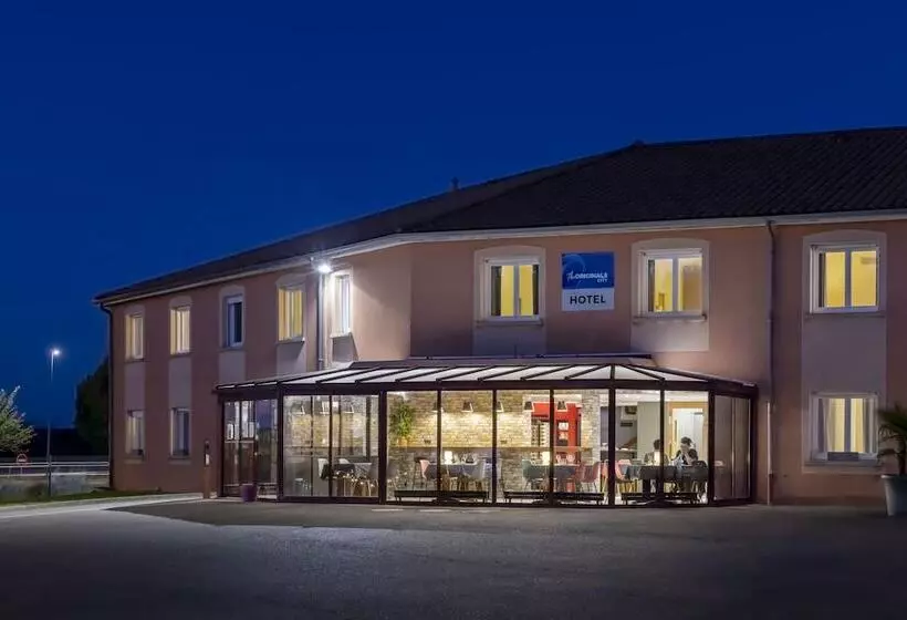 Hotelli The Originals City, Hôtel Paraylemonial