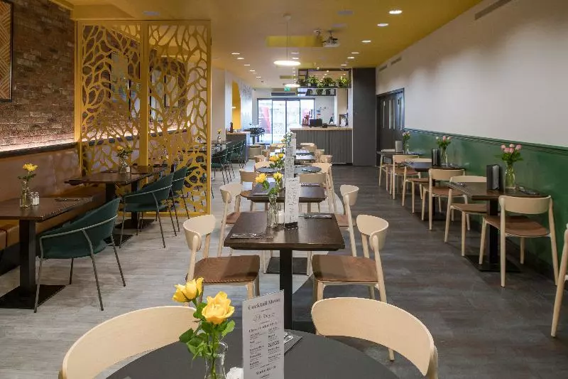 فندق The Wesley Euston