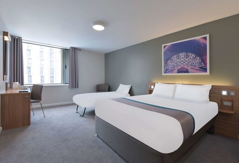 فندق Travelodge London Central Waterloo