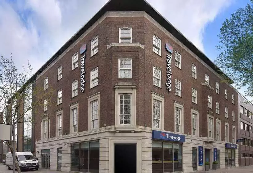 בית מלון כפרי Travelodge London Central Waterloo