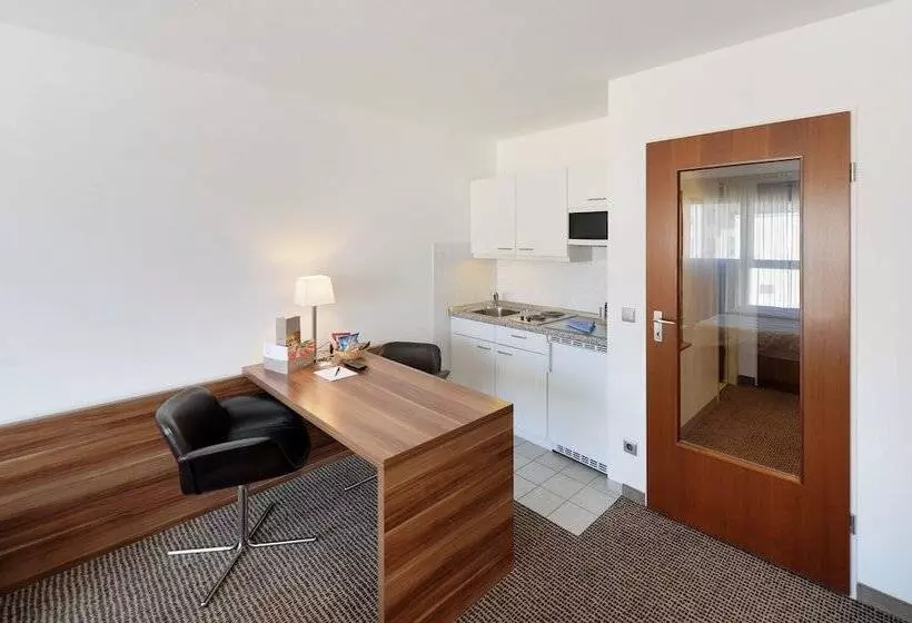 호텔 Downtown Vi Vadi