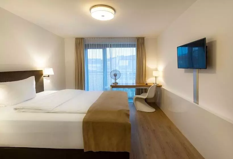 호텔 Downtown Vi Vadi