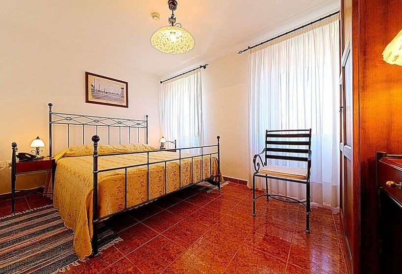 هتل Villetta Phasiana