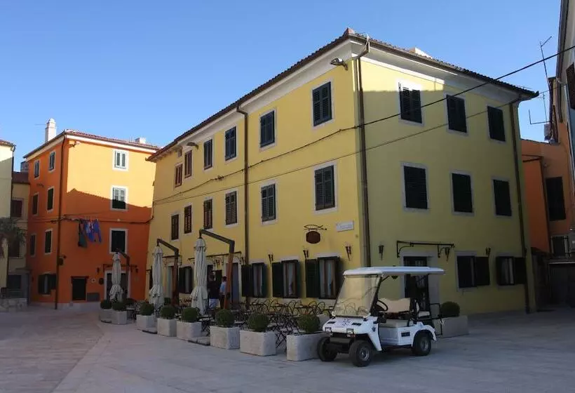 هتل Villetta Phasiana