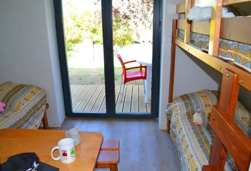 酒店 Vvf Haute Loire Saintjulienchapteuil