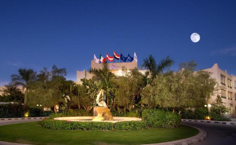 استراحتگاه Stella Di Mare Grand