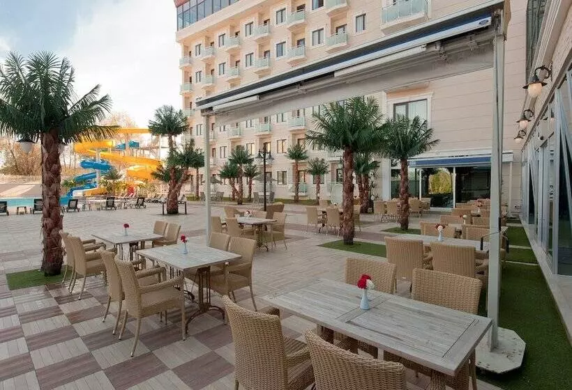 Elegance Resort Hotel & Spa Wellness Aqua