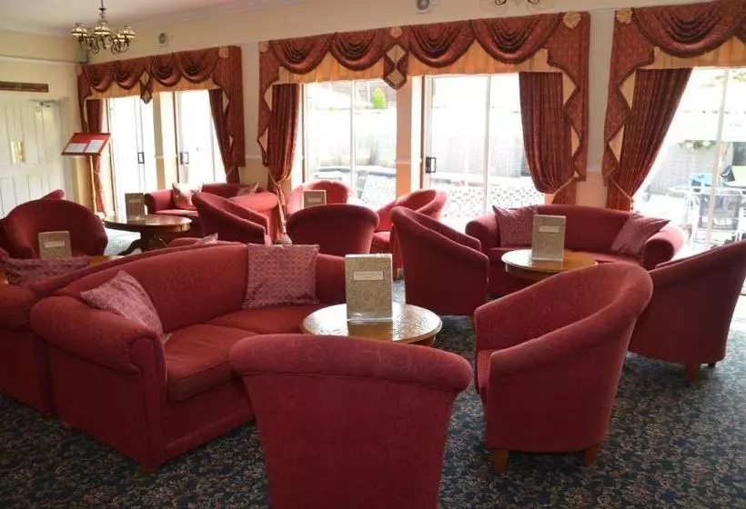 酒店 The Retreat Manor Spa