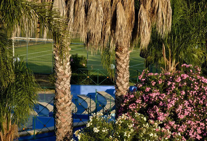 ホテル Fondachello Resort