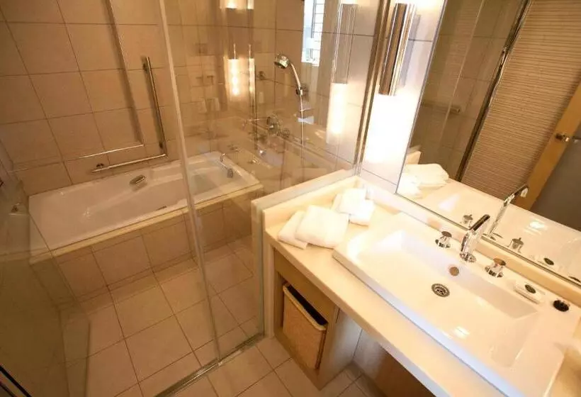 בית מלון כפרי Grand Arc Hanzomon