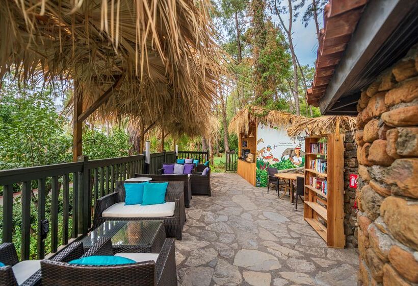 ホテル Marmaris Bay Resort   Adults Only