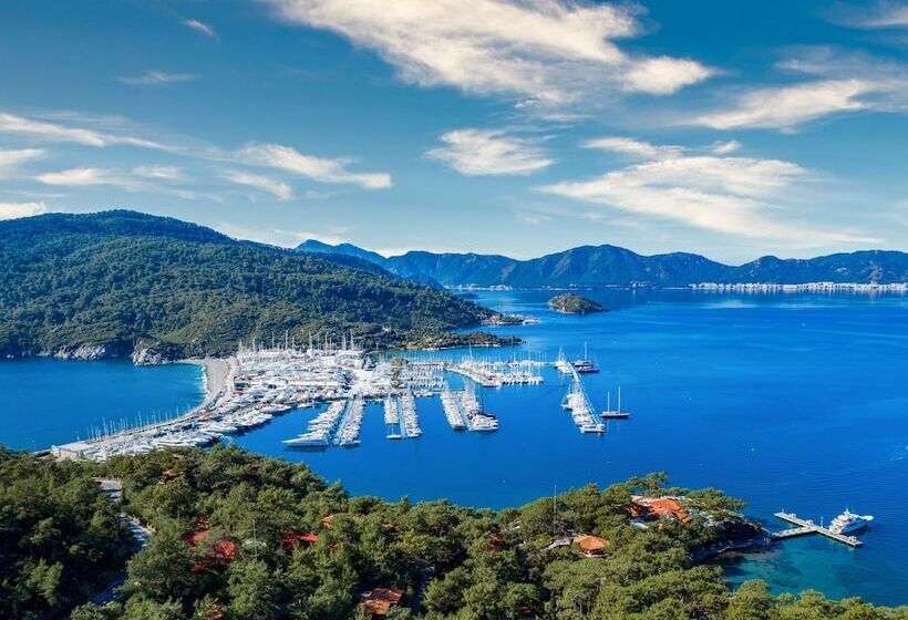 ホテル Marmaris Bay Resort   Adults Only