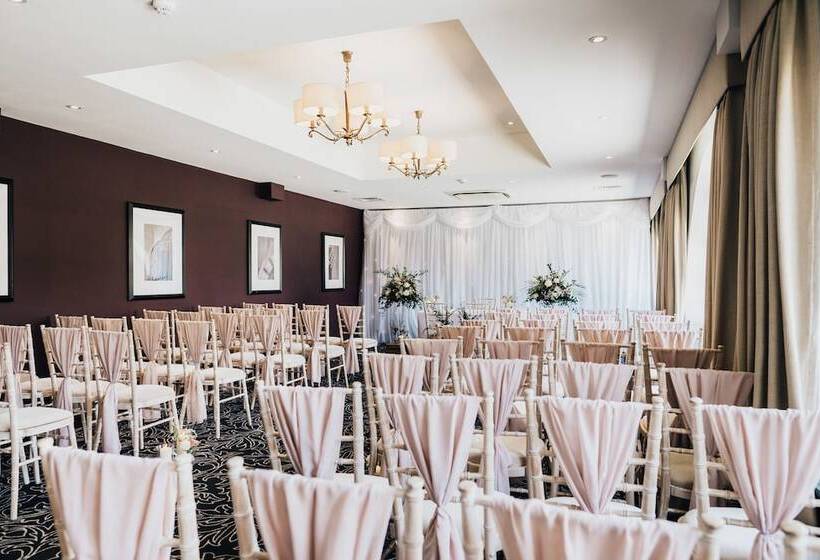 فندق Milton Hill House