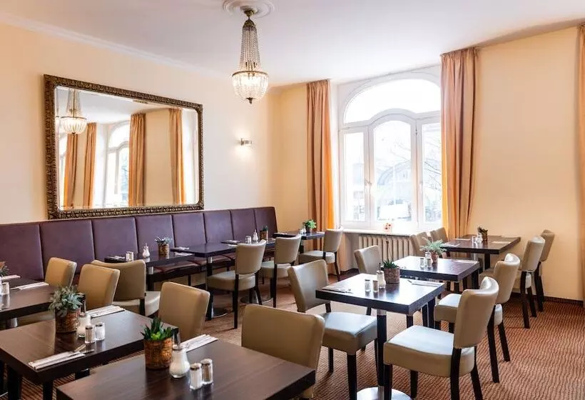 酒店 Novum Kronprinz Hamburg Hauptbahnhof