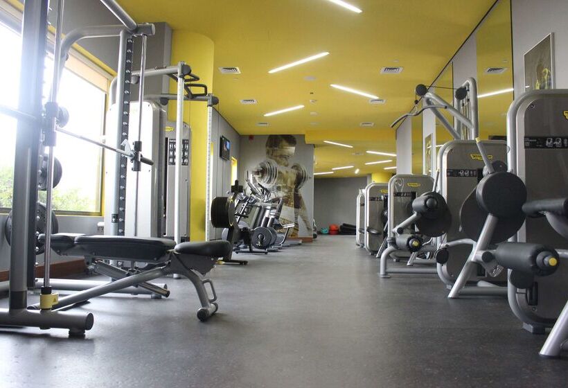 فندق Park Inn By Radisson Abu Dhabi Yas Island