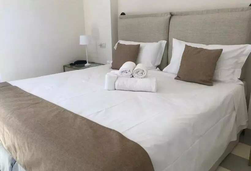 هتل Relais Masseria Villa Cenci