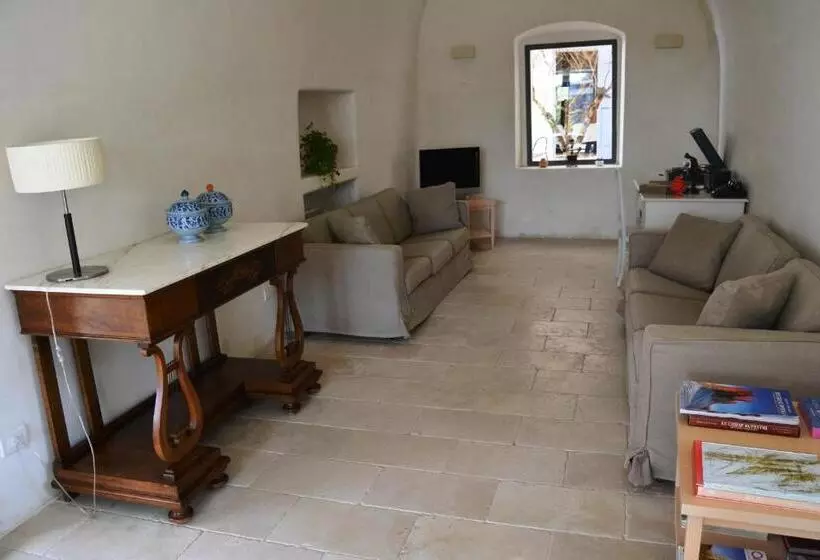 هتل Relais Masseria Villa Cenci