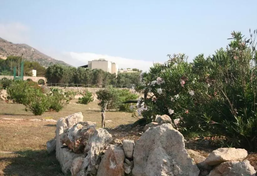 فندق Residence Punta Longa