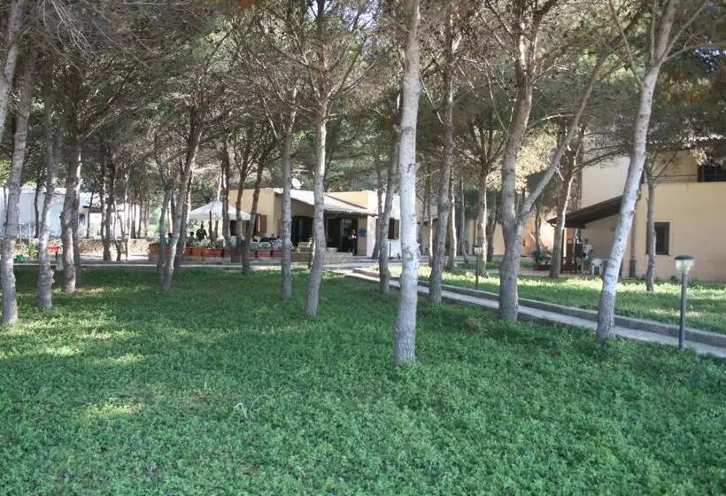 فندق Residence Punta Longa