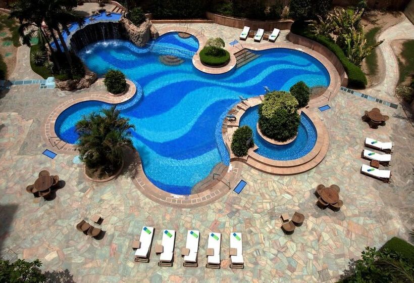 Отель Sheraton New Delhi