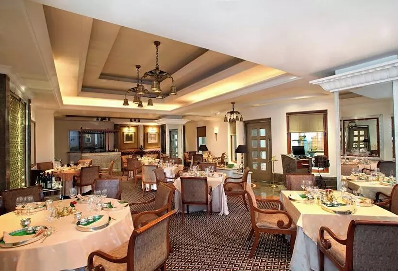 ホテル Sheraton New Delhi