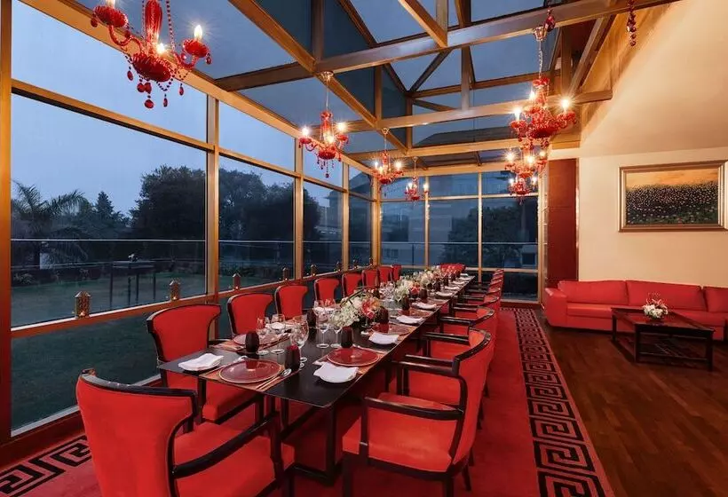 ホテル Sheraton New Delhi