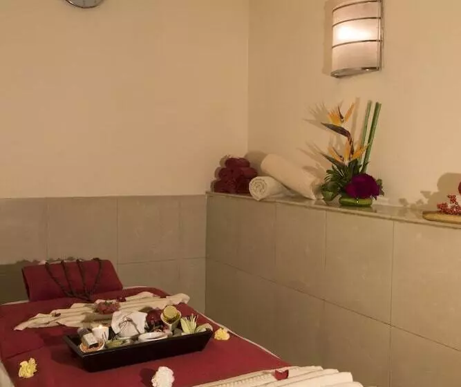 ホテル Sheraton New Delhi