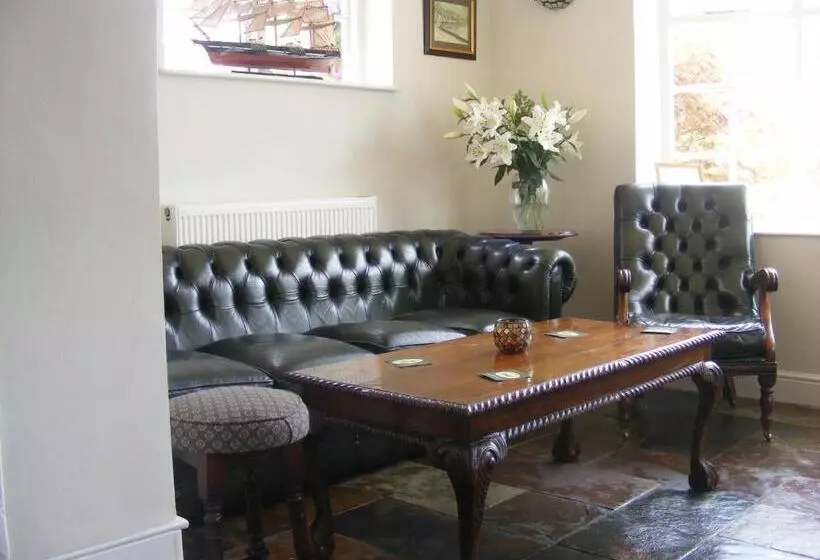 בית מלון כפרי The Old Lodge