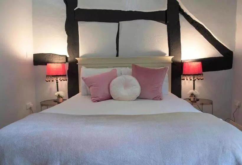 The Old Vicarage Hotel & Restaurant