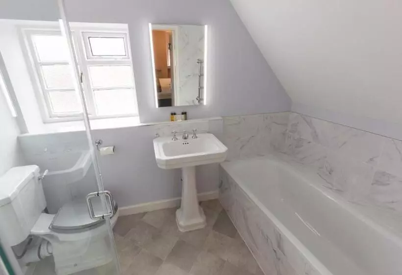 The Old Vicarage Hotel & Restaurant