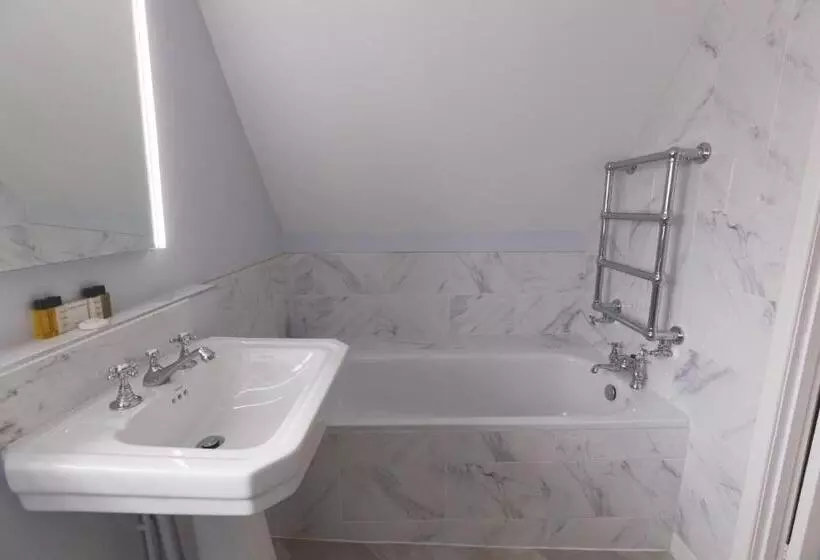 The Old Vicarage Hotel & Restaurant