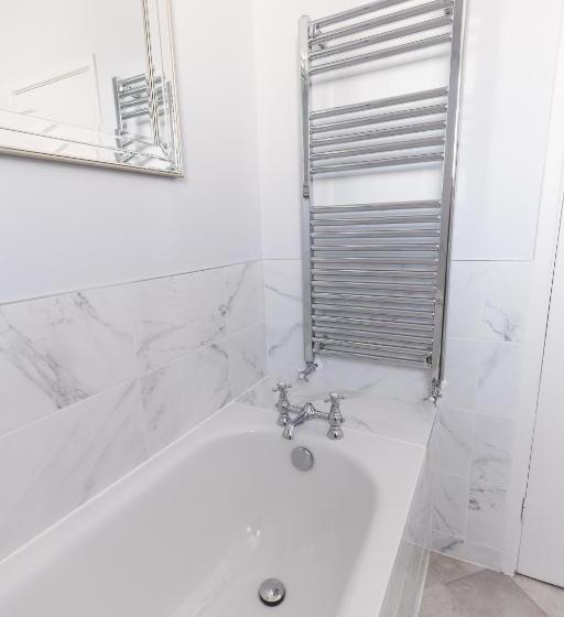 The Old Vicarage Hotel & Restaurant