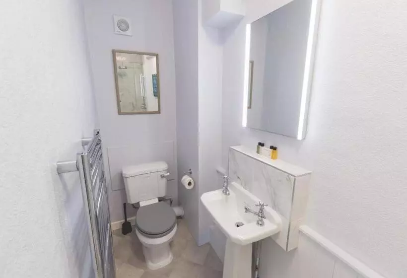 The Old Vicarage Hotel & Restaurant