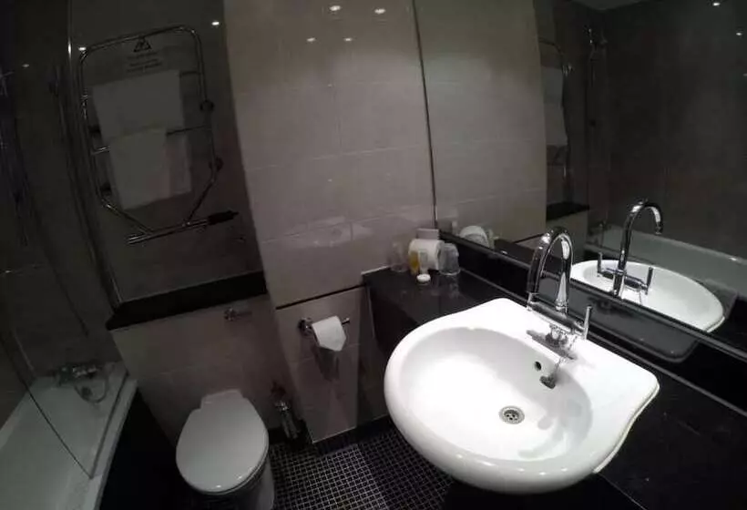 בית מלון כפרי Warbrook House Heritage