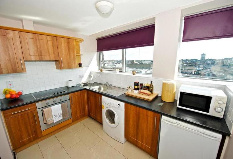 Staycity Aparts Millennium Walk