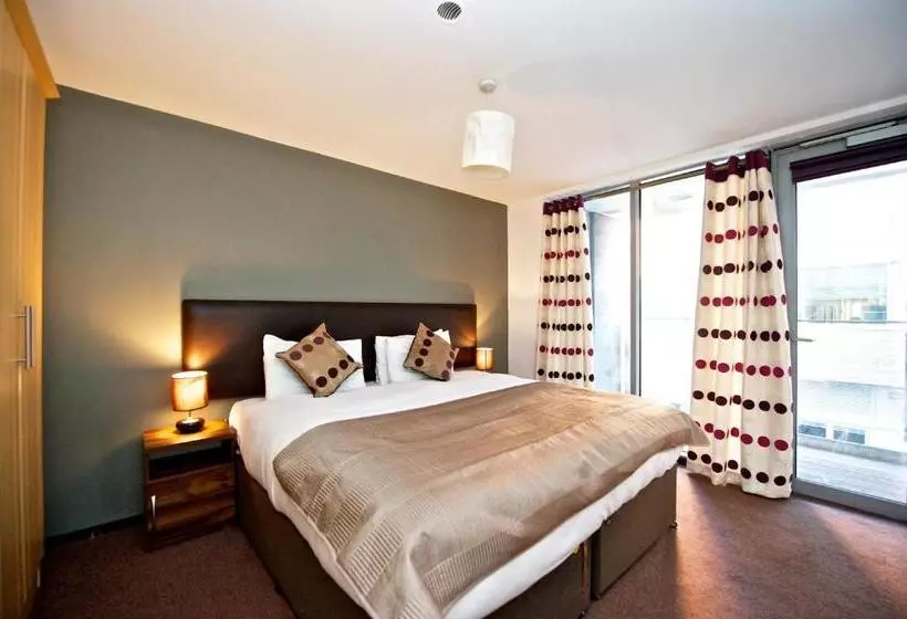 Millennium Walk Dublin