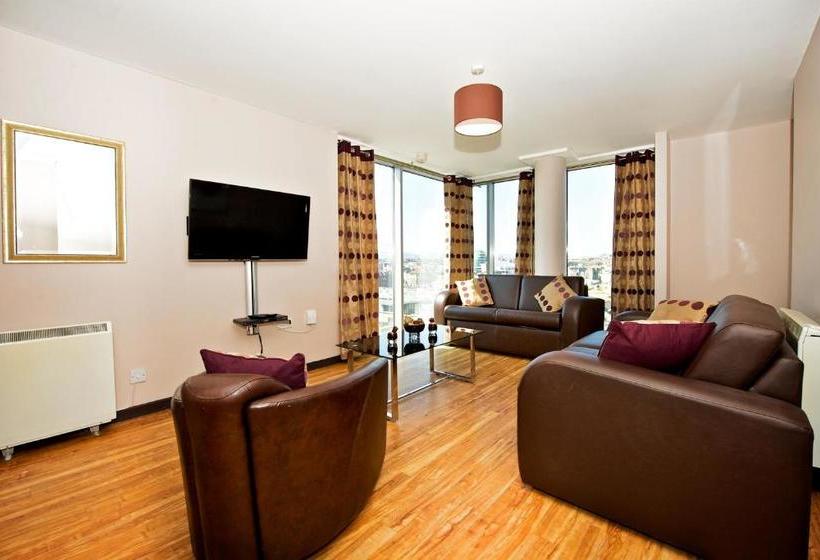 Staycity Aparts Millennium Walk