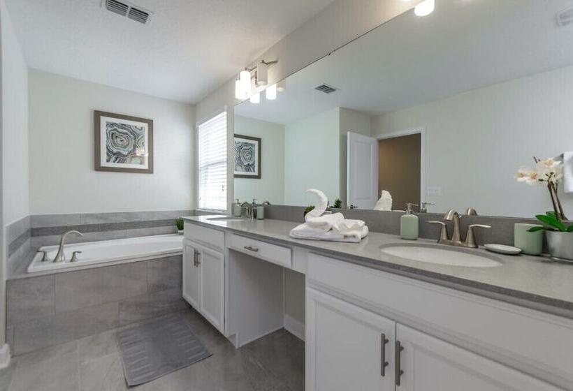 5 Bdrm Champions Gate Luxury Villa