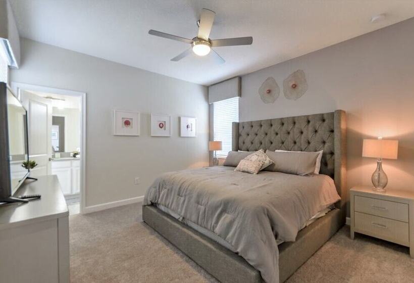 5 Bdrm Champions Gate Luxury Villa