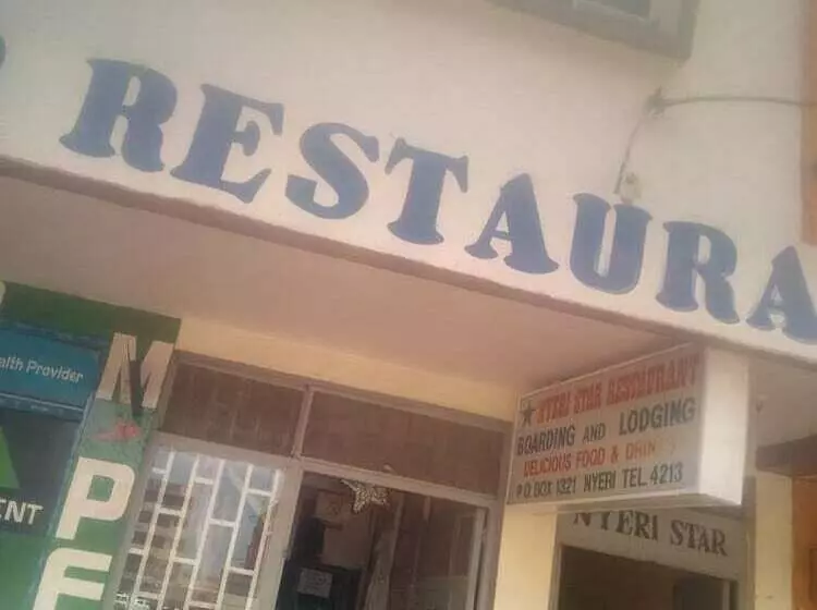 تختخواب و صبحانه Nyeri Star Rest And Lodge