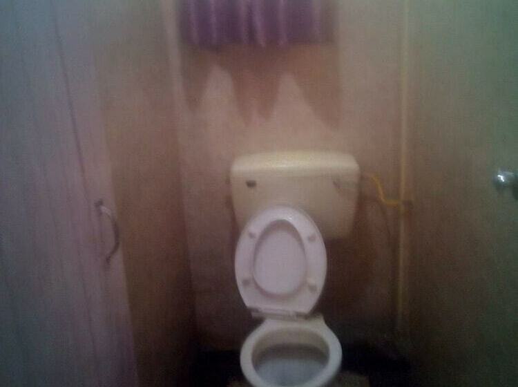 تختخواب و صبحانه Nyeri Star Rest And Lodge